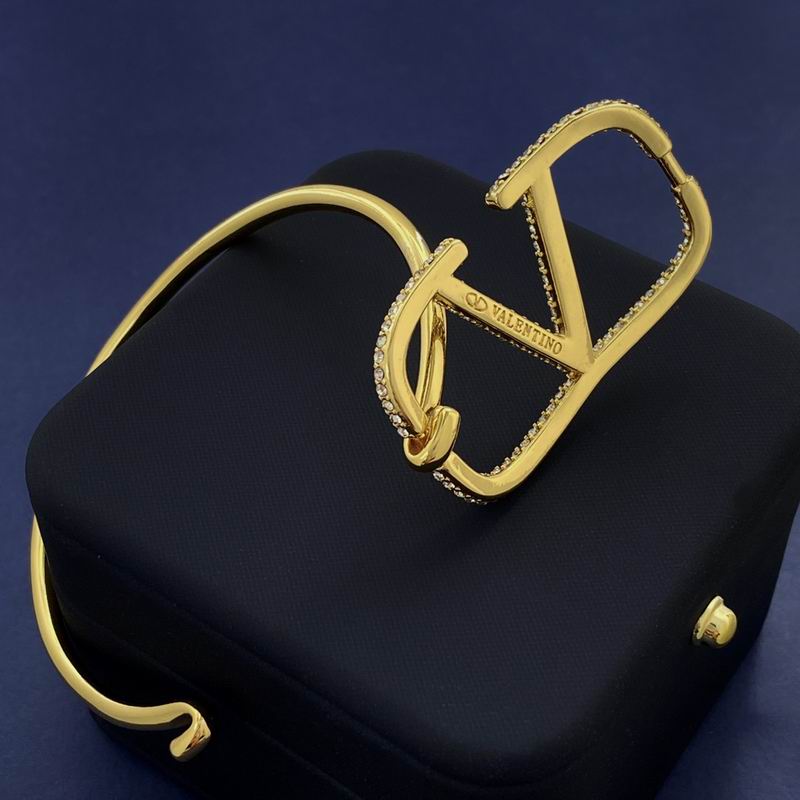 Valentino bracelet 05lyx37 (5)